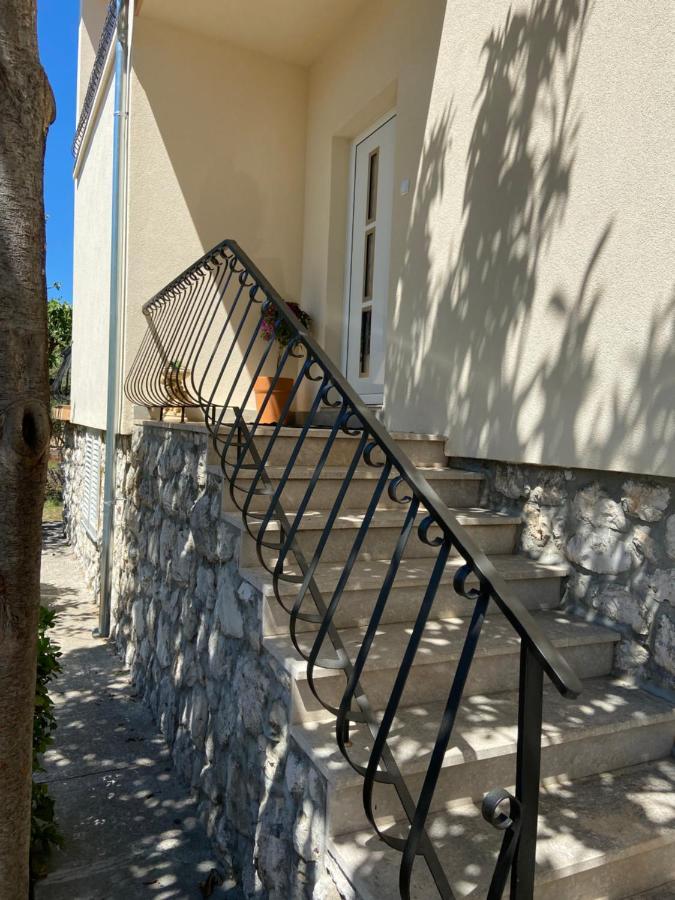 Apartman Noni Биоград на Мору Екстериор снимка