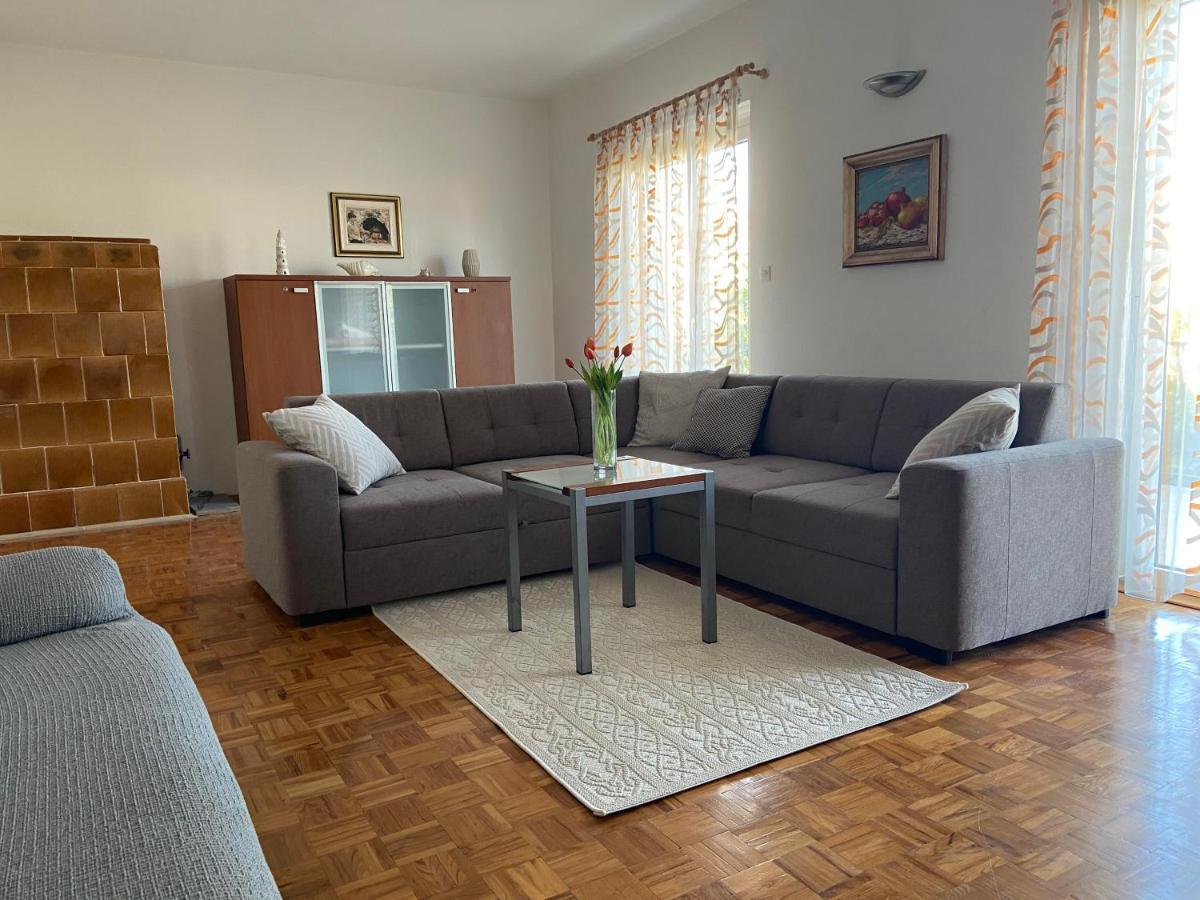 Apartman Noni Биоград на Мору Екстериор снимка